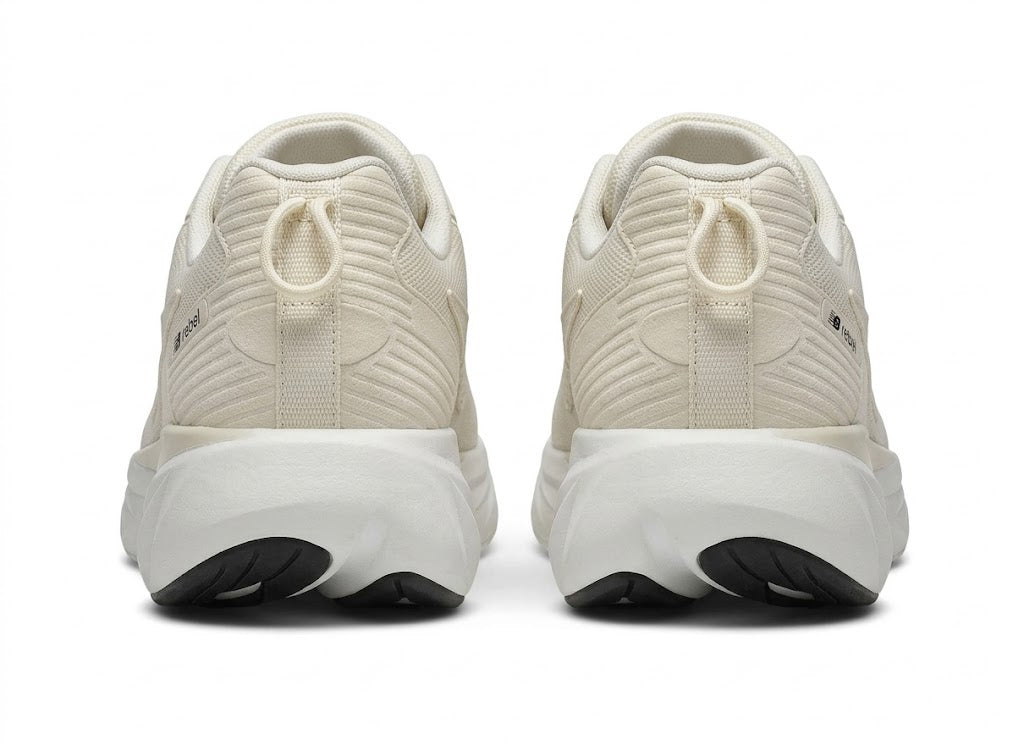 Tênis New Balance Rebel Branco e Preto — Maricatto Store